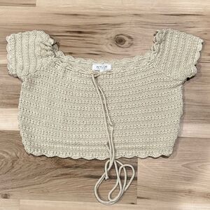 WYLDR Knit Crop Top with Tie Front Detail Tan Women’s Medium